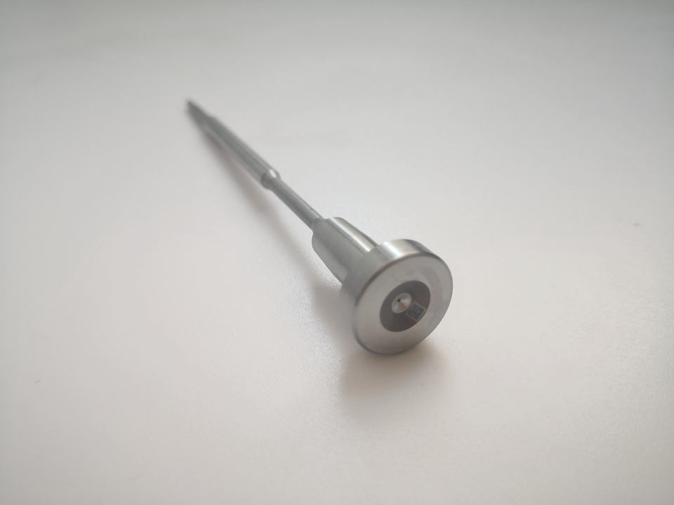 Comhla Rialaithe Injector Breosla Coitianta Iarnróid F00ZCO1302
